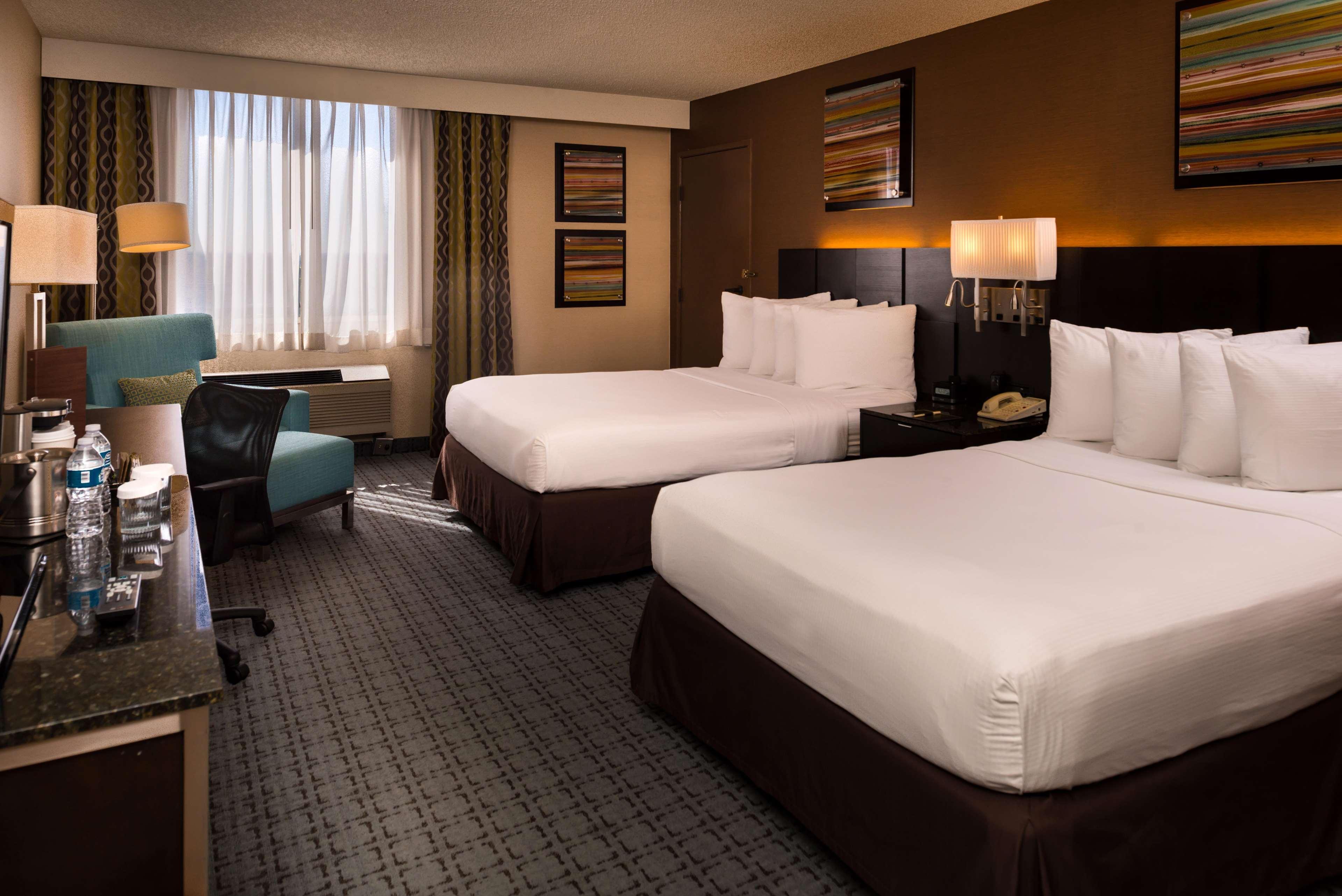 Doubletree By Hilton Whittier Otel Oda fotoğraf