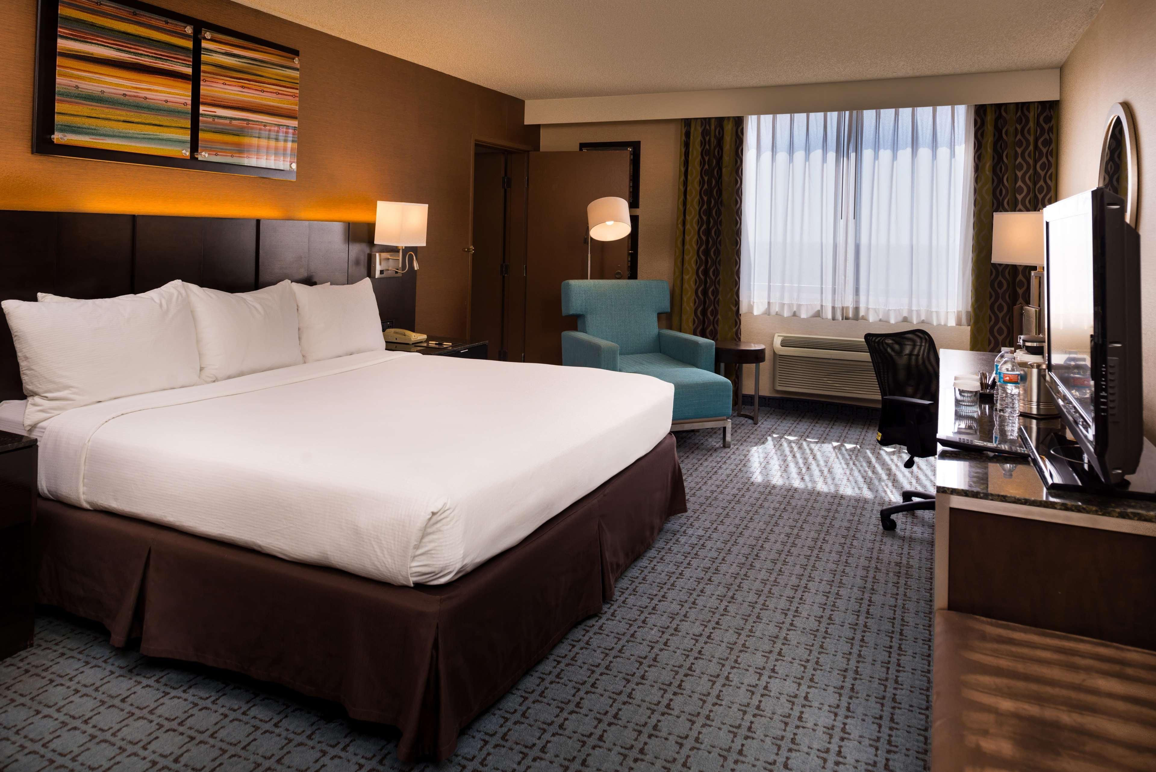 Doubletree By Hilton Whittier Otel Oda fotoğraf