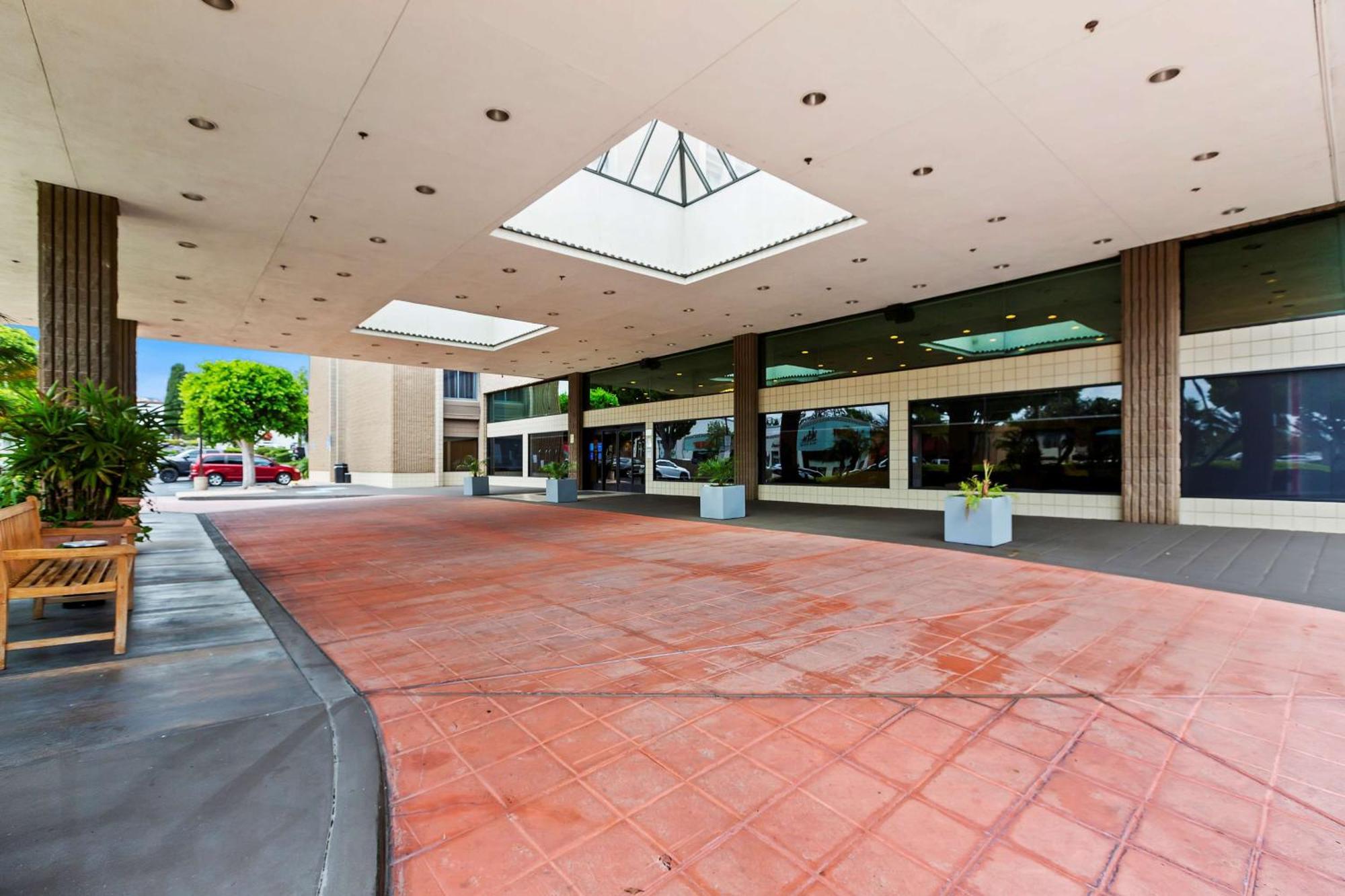 Doubletree By Hilton Whittier Otel Dış mekan fotoğraf