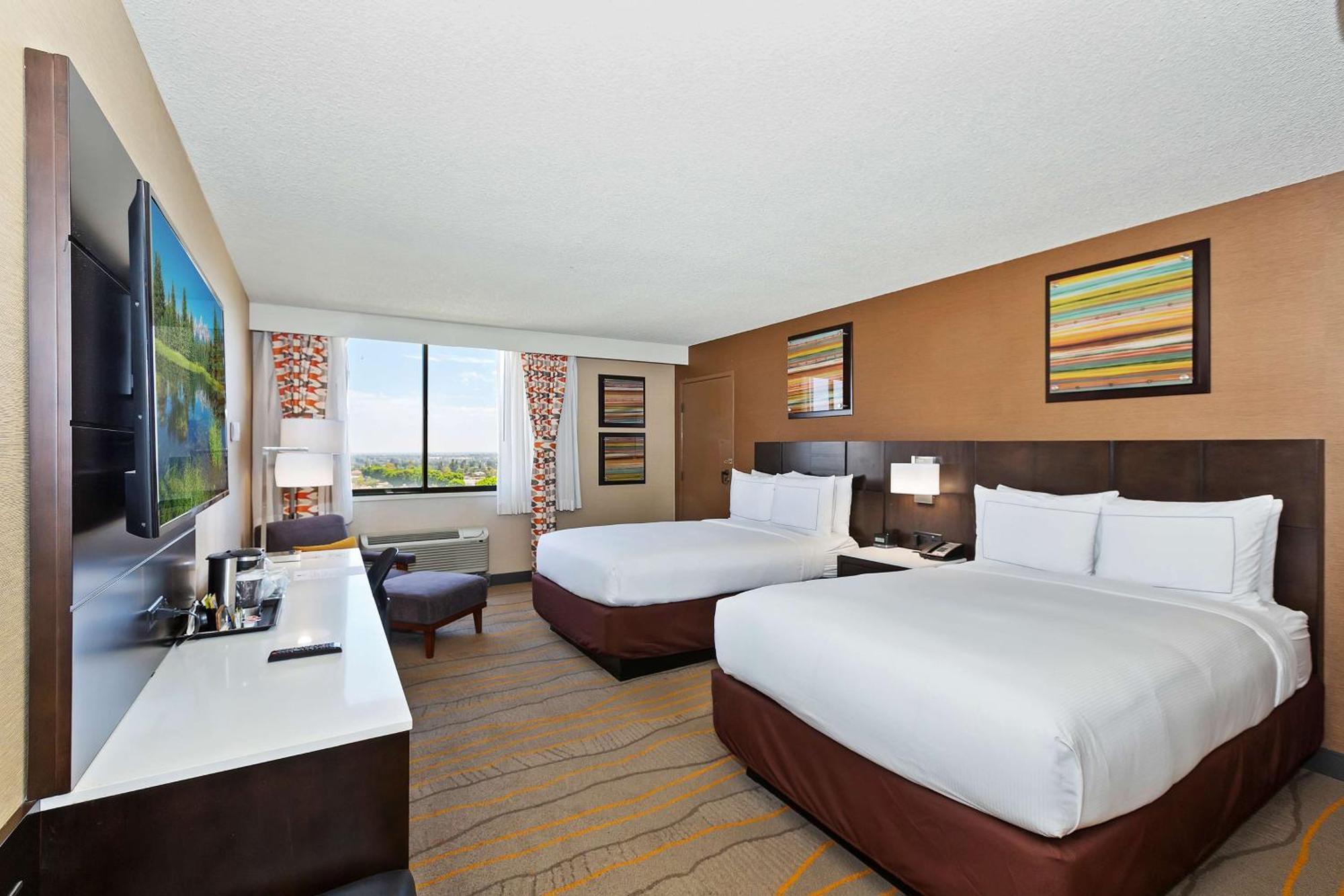 Doubletree By Hilton Whittier Otel Dış mekan fotoğraf