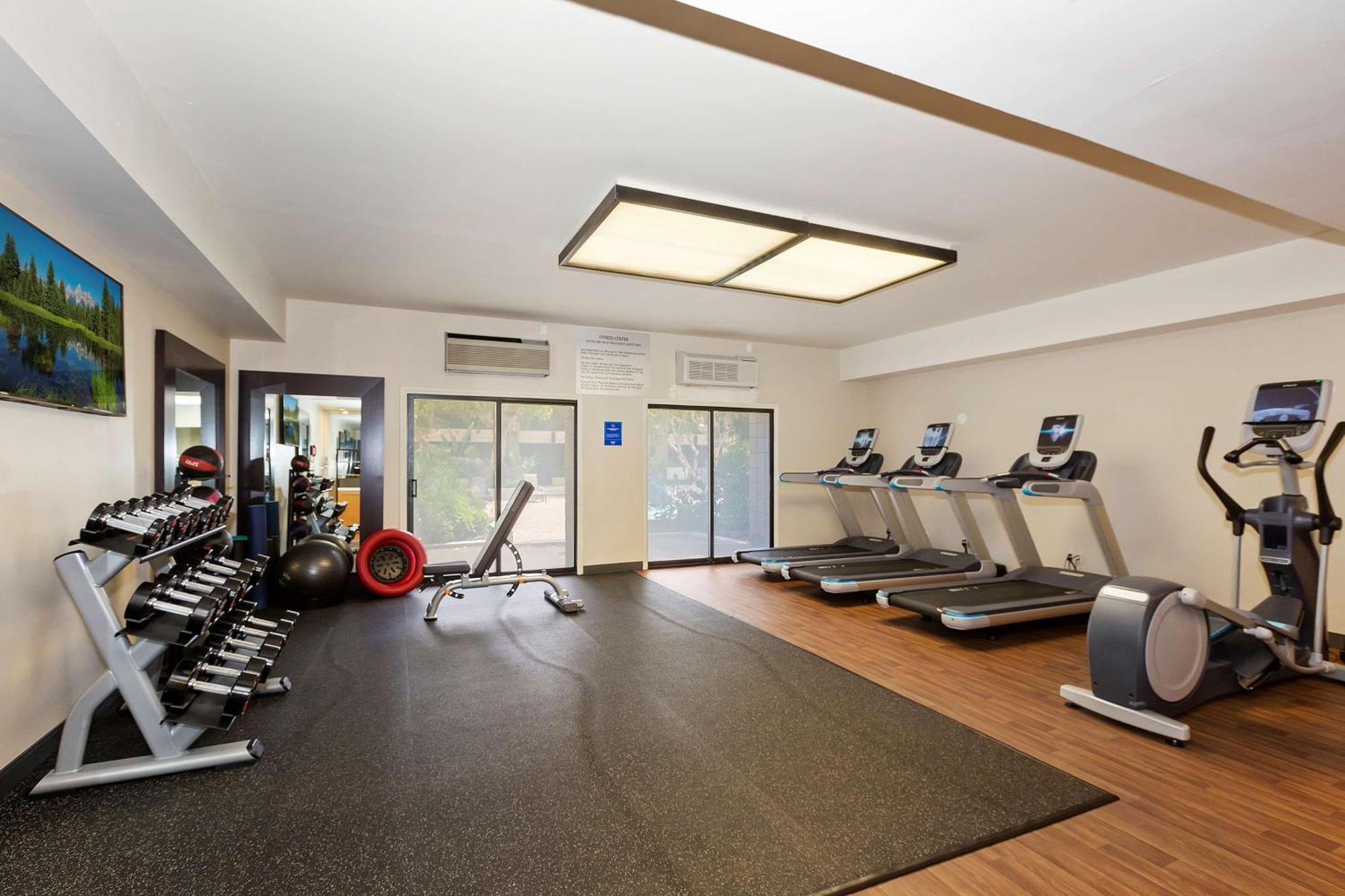 Doubletree By Hilton Whittier Otel Dış mekan fotoğraf