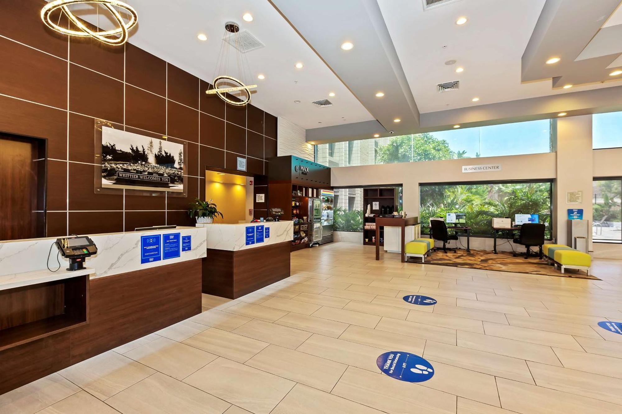 Doubletree By Hilton Whittier Otel Dış mekan fotoğraf