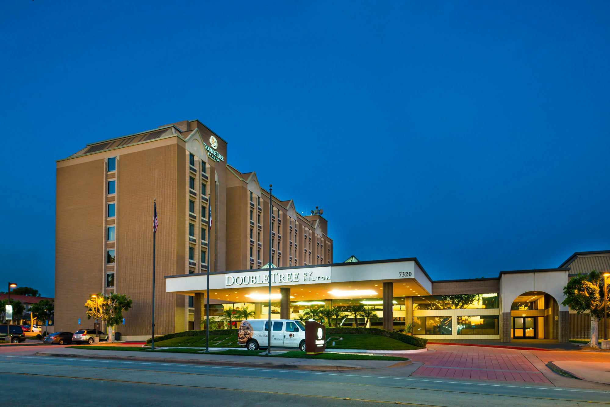 Doubletree By Hilton Whittier Otel Dış mekan fotoğraf